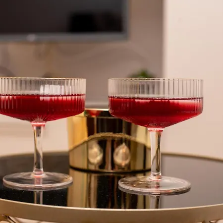 Royal Elegance * Split