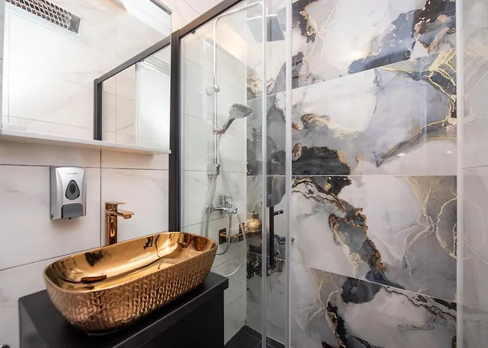 Royal Elegance Split