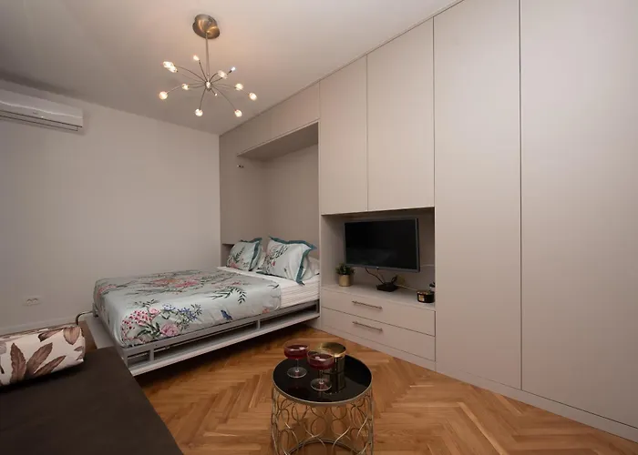 Apartment Royal Elegance *