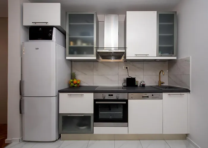 Royal Elegance Apartment